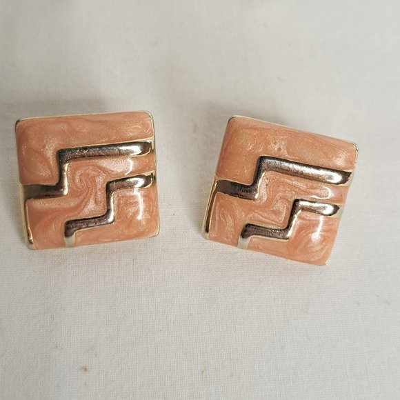 Set of 2 VINTAGE 80S  Statement  Clip Earrings - Picture 2 of 6